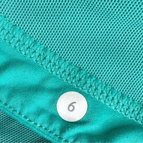 Lululemon Lightweight Mesh Sides Back Zip Pockets Athletic Vest Green Size 6 - Picture 7 of 9